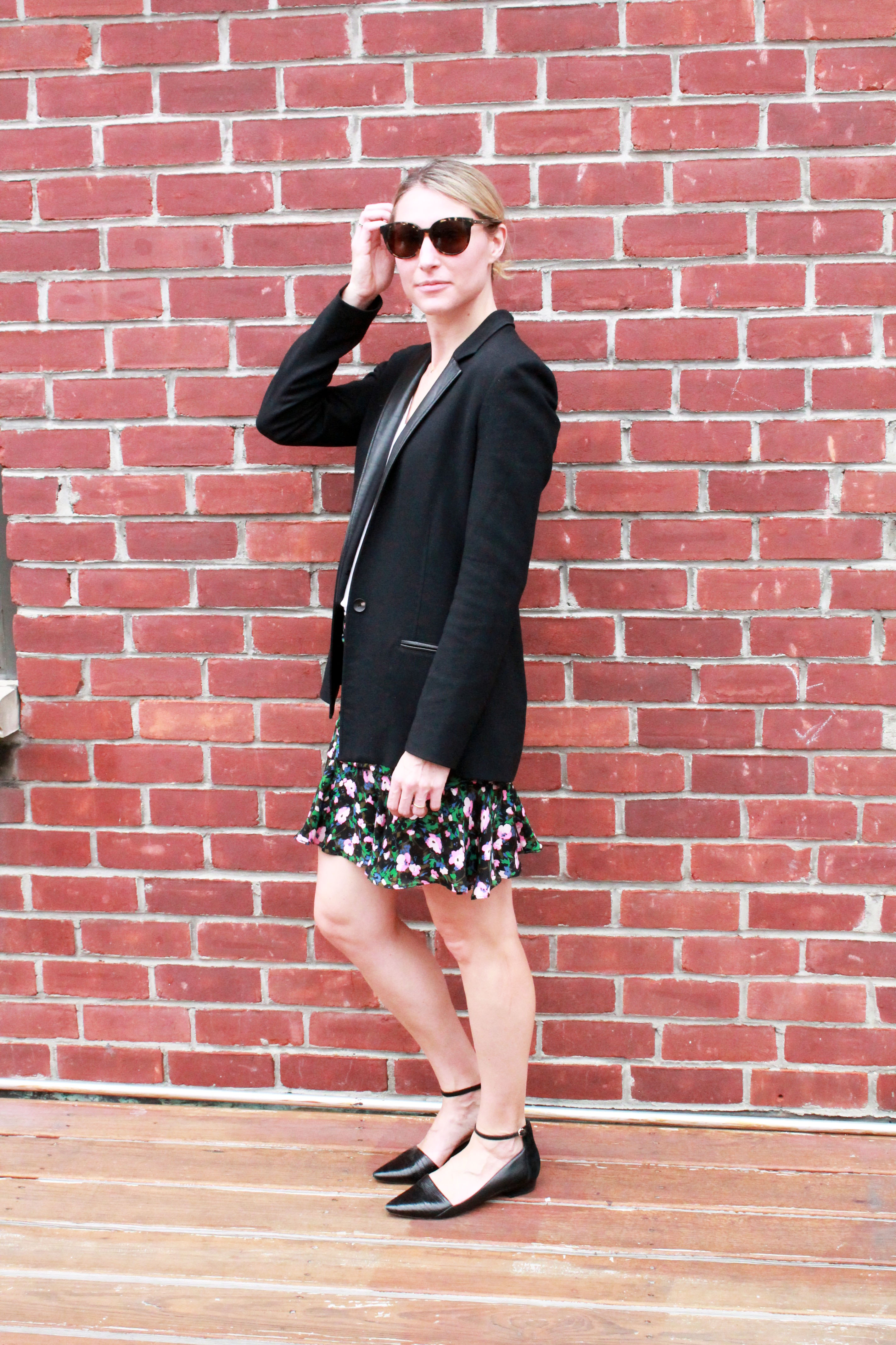 short floral skirt outfit ideas