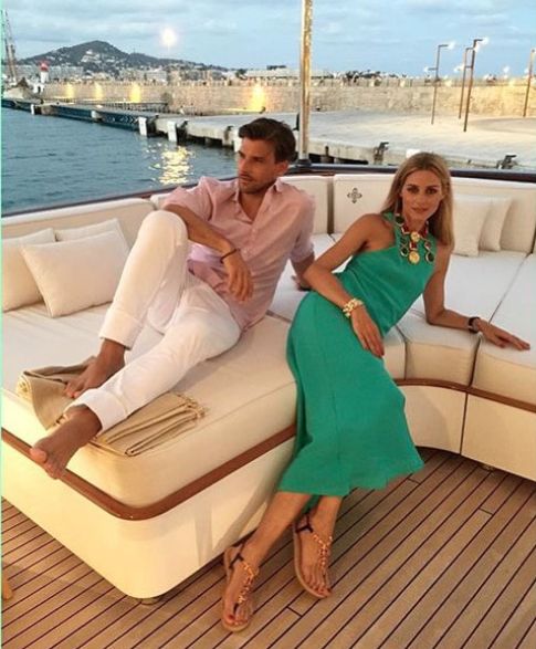 olivia palermo, yacht, sundress, boat, summer vacation, jetsetter style, vacation outfit, boat, sailing