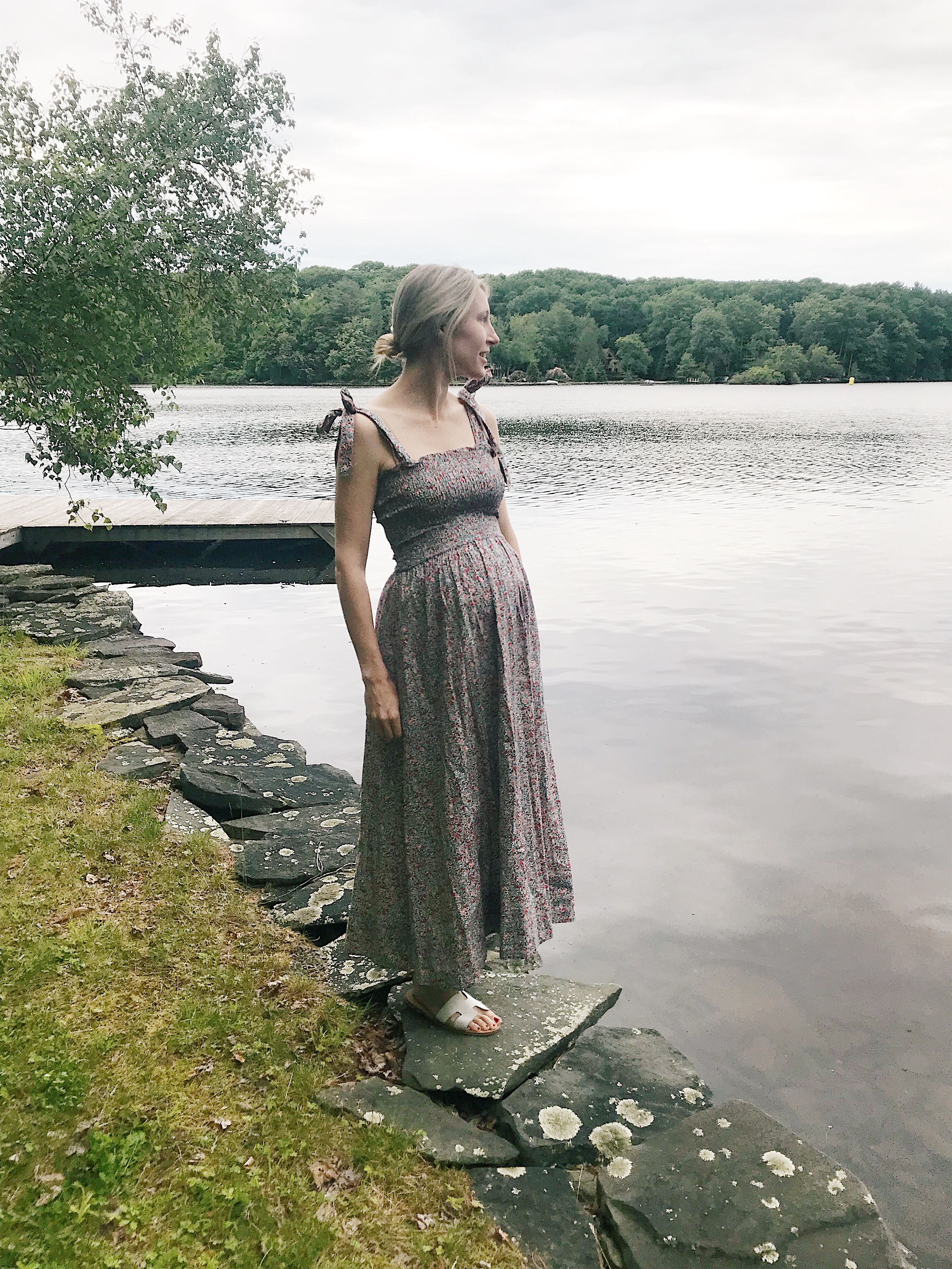 where to shop for maternity clothes