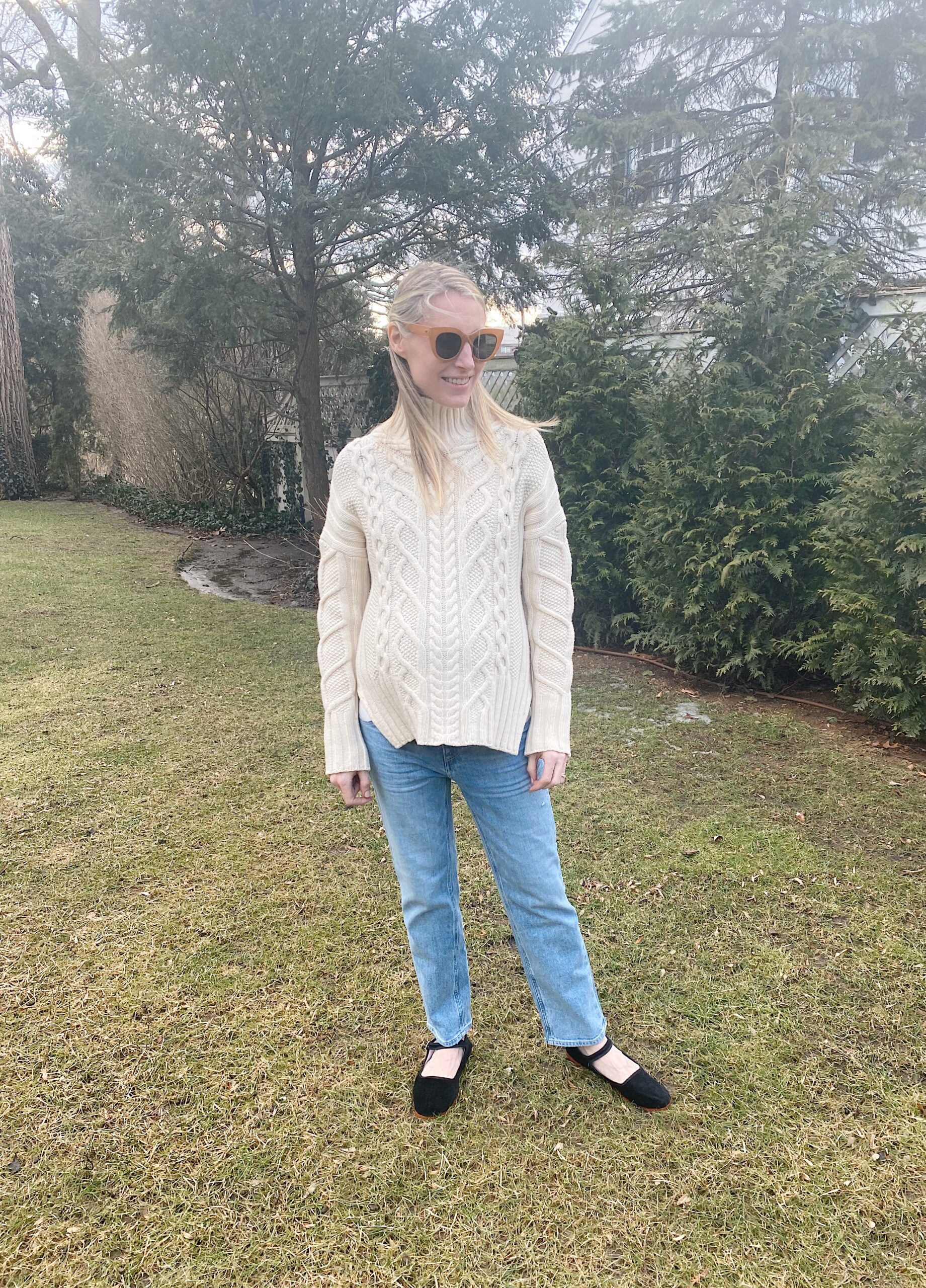 winter pregnancy outfit, maternity style